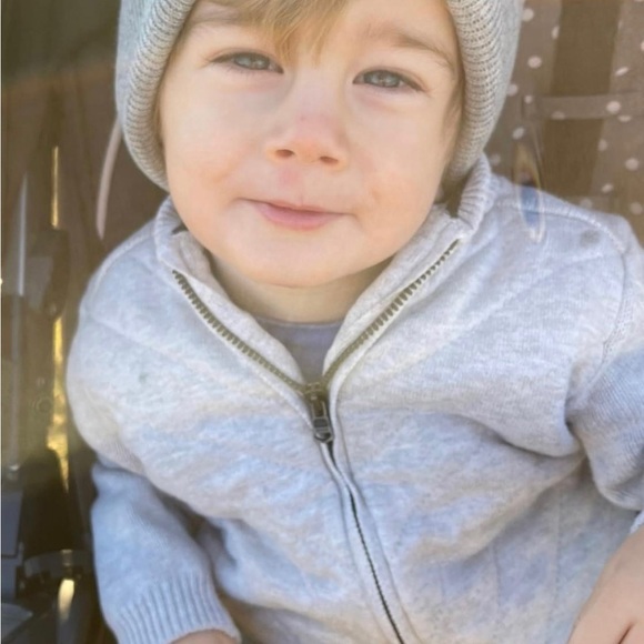 🌻 Welcome to my closet. 🌻 - Picture 14 of 16